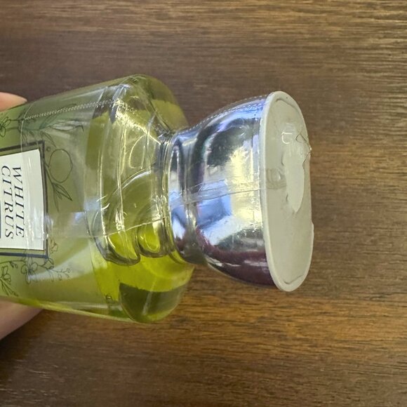BATH & BODY WORKS White Citrus Shower Gel Body Wash Bath Soap 10oz Retired Rare - Picture 7 of 7